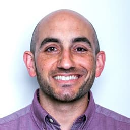 Nariman Shariat